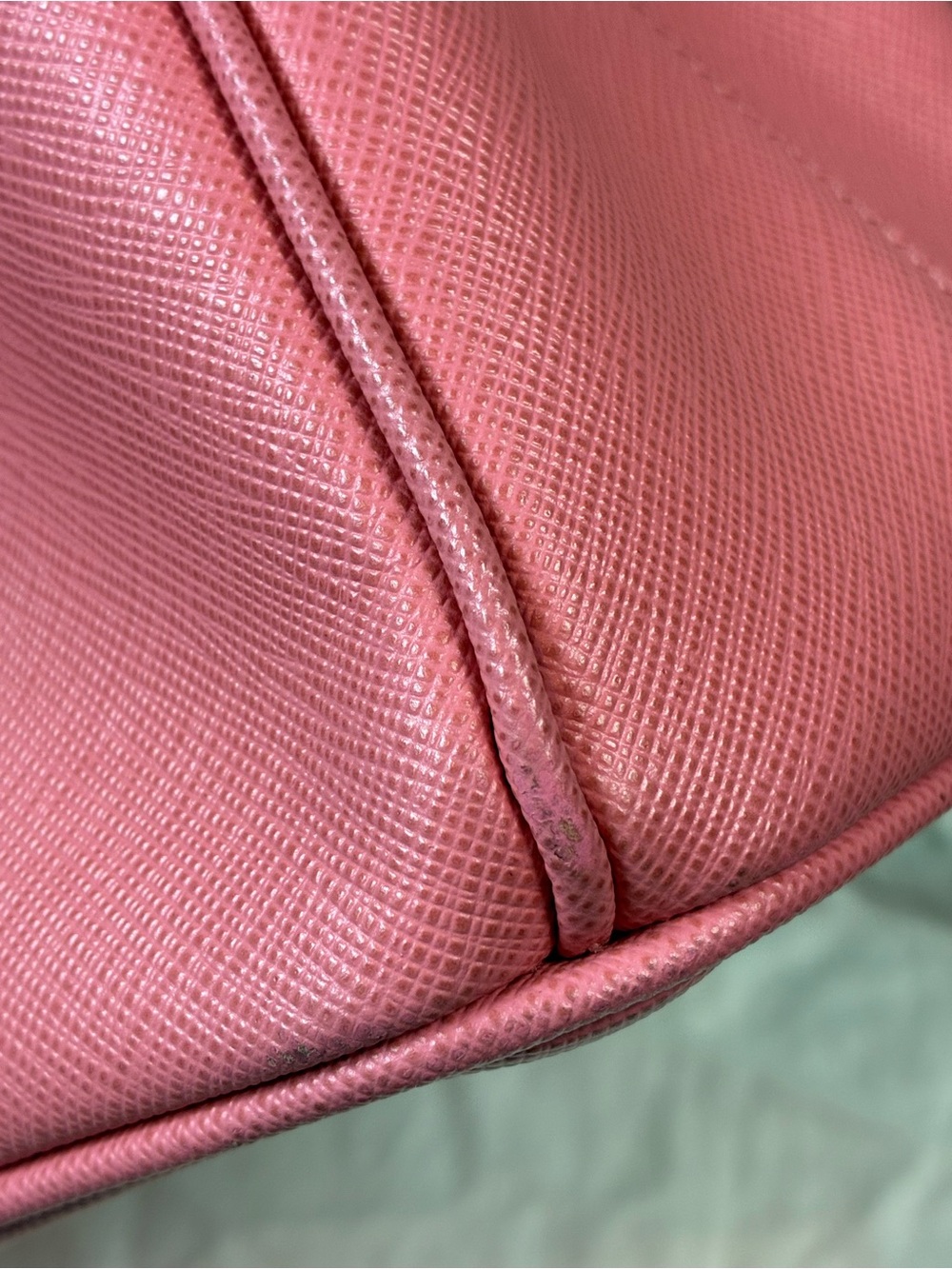 Prada Light Pink Saffiano Leather Galleria Tote - Pristine Pre-Loved Condition - Picture 15 of 15